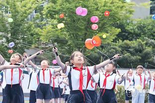 女子网球单打第三轮：朱琳2-0击败印尼选手贾尼丝 晋级8强