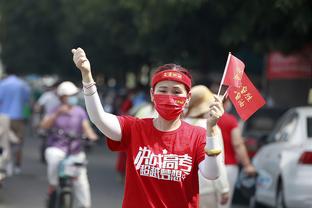 乌拉圭队发布特别版球衣，纪念1924年奥运会夺冠100周年